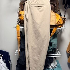 New Unworn Men’s Lululemon ABC Slim Trouser WovenAir 32L